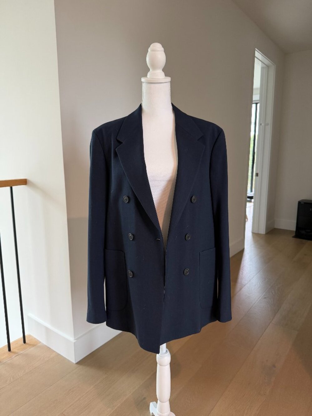 Zara men's navy blue blazer
